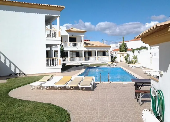 아파트호텔 Solar Veiguinha 3*