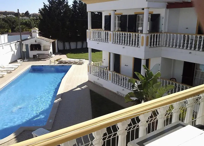 아파트호텔 Solar Veiguinha 3*